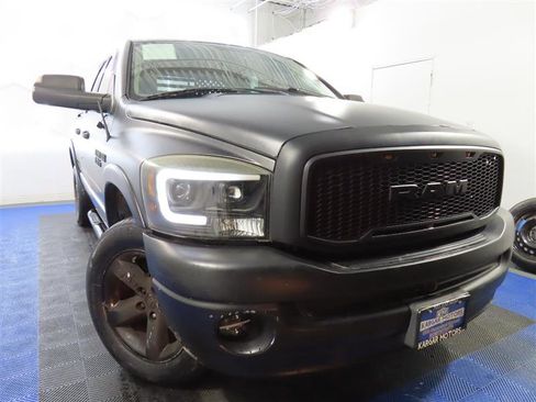 Used 2007 Dodge Ram 1500 Truck SLT image 3