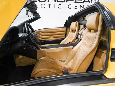 Used 1998 Lamborghini Diablo VT image 2