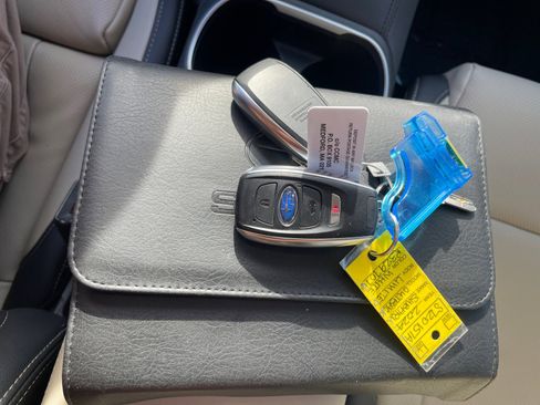 Used 2024 Subaru Outback Limited image 4