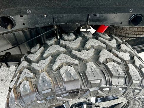 Used 2015 GMC Sierra 2500 Denali w/ Duramax Plus Package image 13