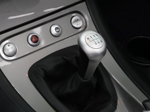 Used 2002 BMW Z8 RWD image 16