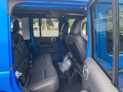 New 2026 Jeep Wrangler Sahara image 31