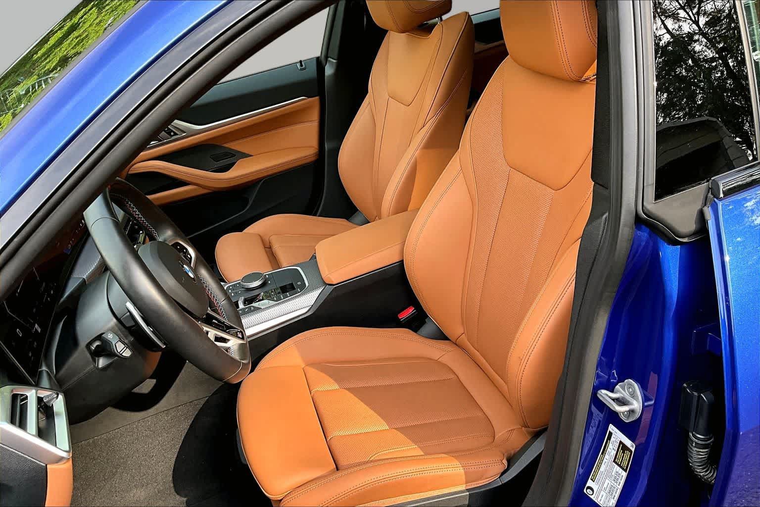 Used 2025 BMW M440i RWD image 8
