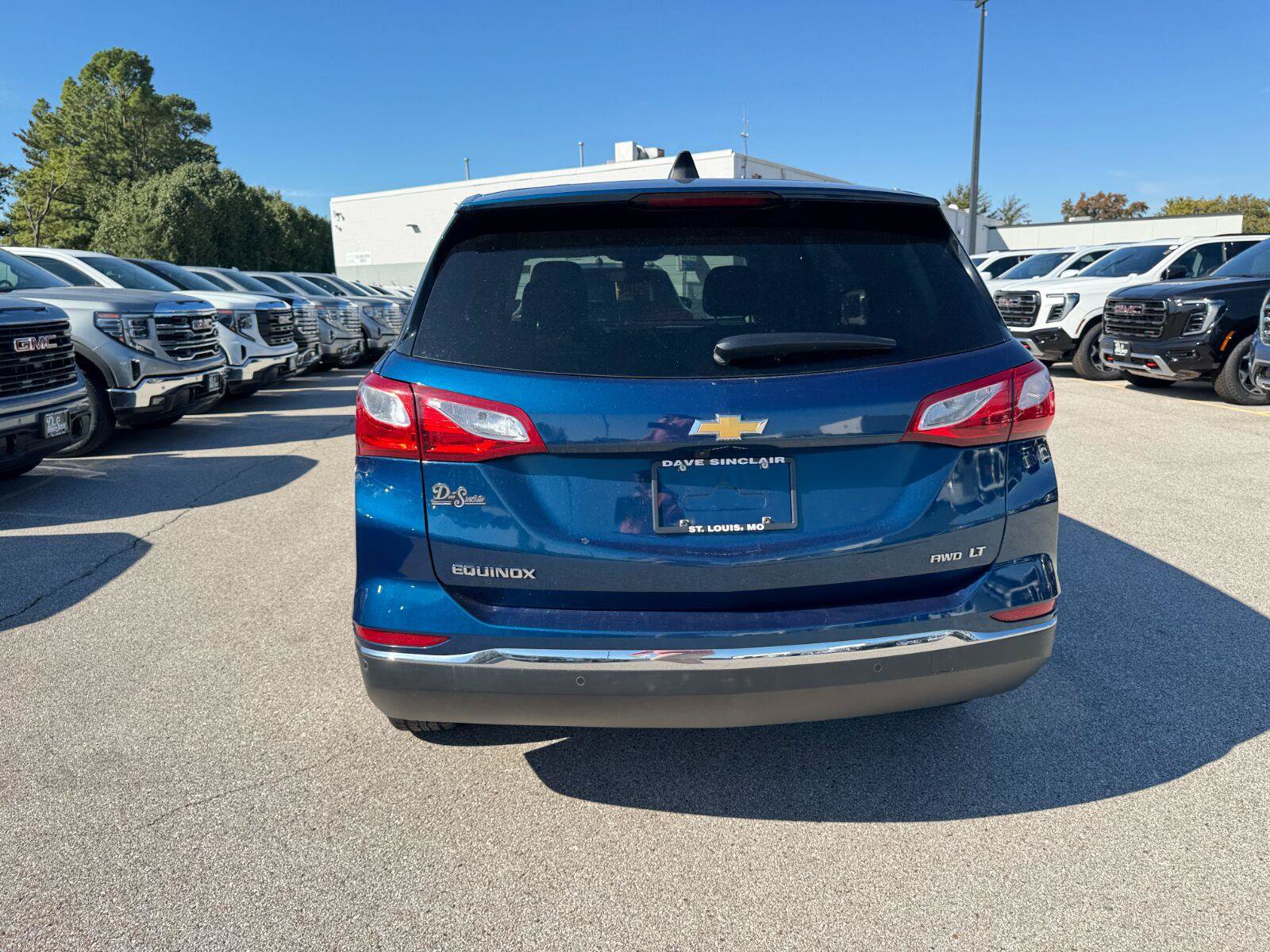 Used 2020 Chevrolet Equinox LT AWD/4WD image 9