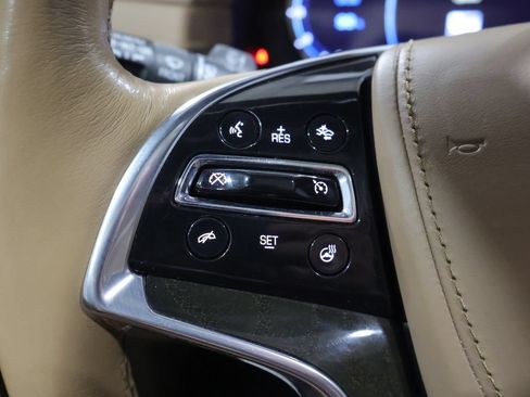 Used 2020 Cadillac Escalade Platinum AWD/4WD image 40