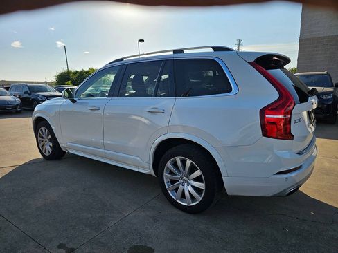 Used 2016 Volvo XC90 T6 Momentum AWD/4WD image 6