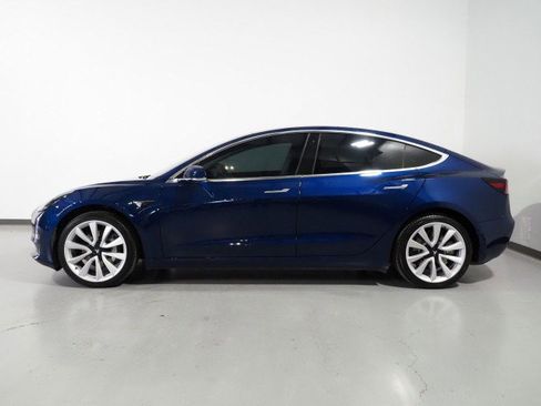 Used 2018 Tesla Model 3 Long Range image 9