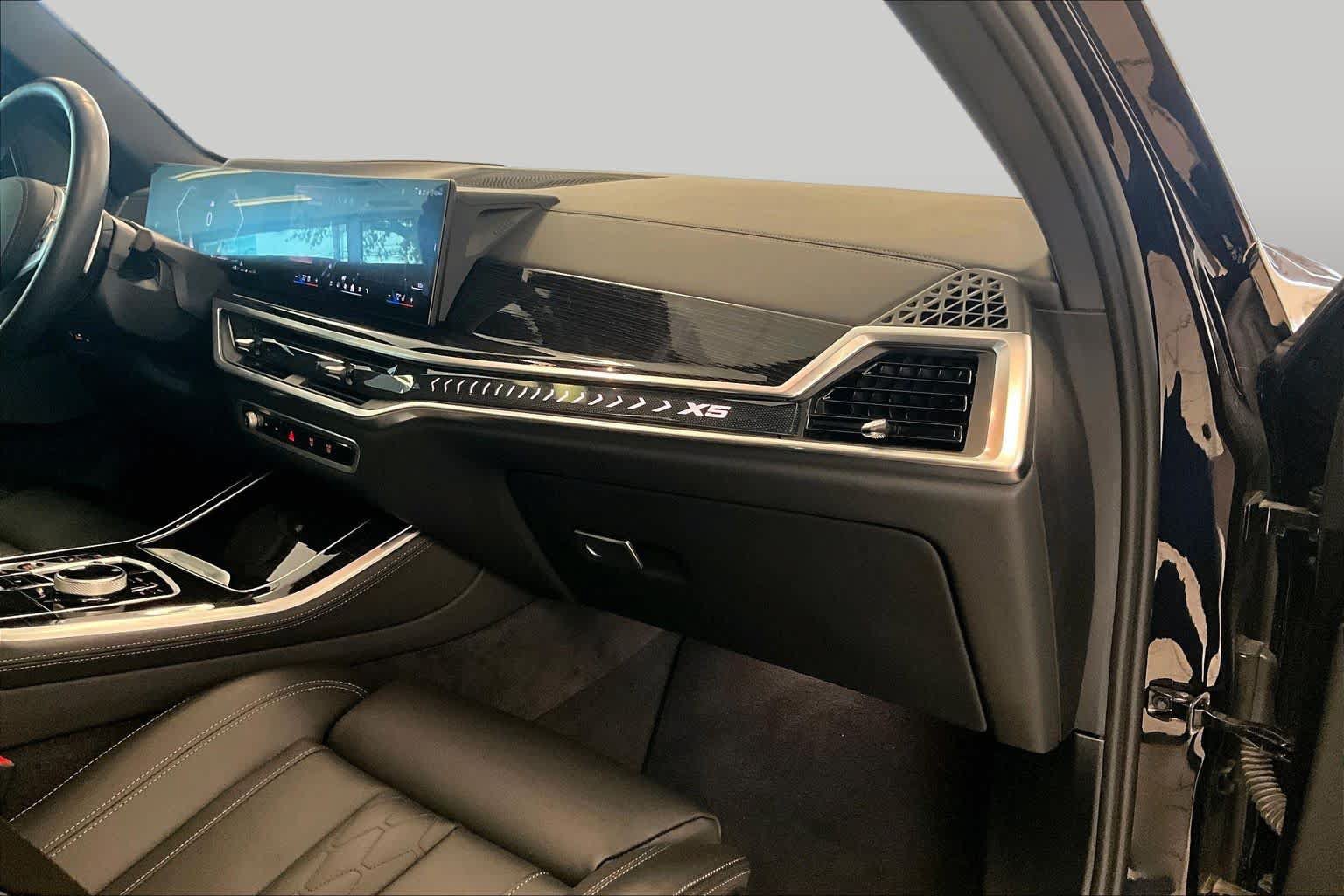 Used 2024 BMW X5 xDrive40i w/ Executive Package AWD/4WD image 17
