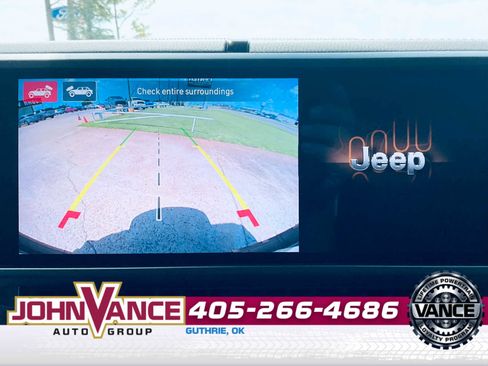 Used 2025 Jeep Wrangler Sahara w/ Technology Group image 34
