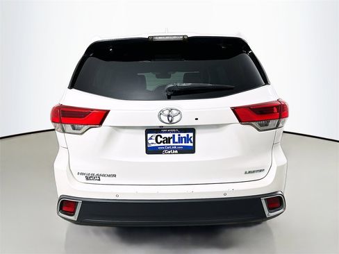 Used 2017 Toyota Highlander Limited image 7