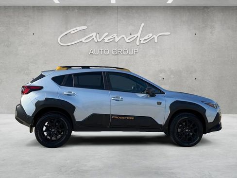Used 2024 Subaru Crosstrek 2.5i Wilderness image 17
