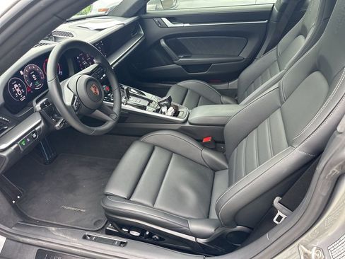 Certified 2025 Porsche 911 Carrera 4 GTS AWD/4WD image 2
