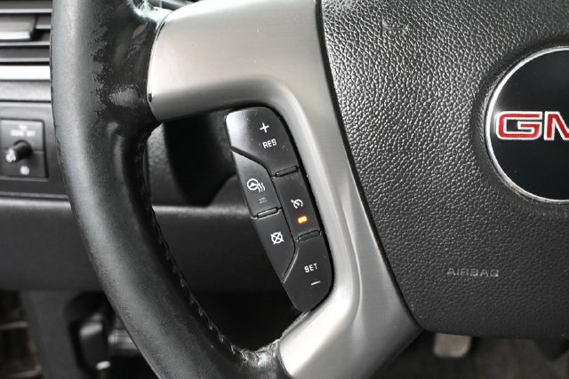 Used 2012 GMC Yukon XL SLT w/ SLT-2 Equipment Package AWD/4WD image 21