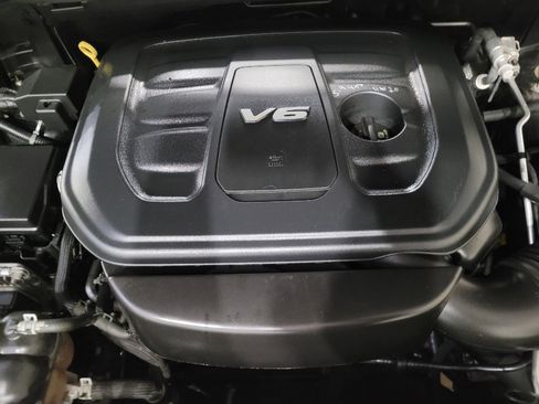 Used 2016 Jeep Grand Cherokee Limited image 30