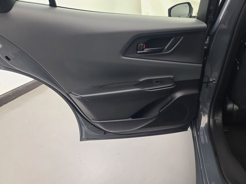 Used 2025 Toyota Prius LE image 17