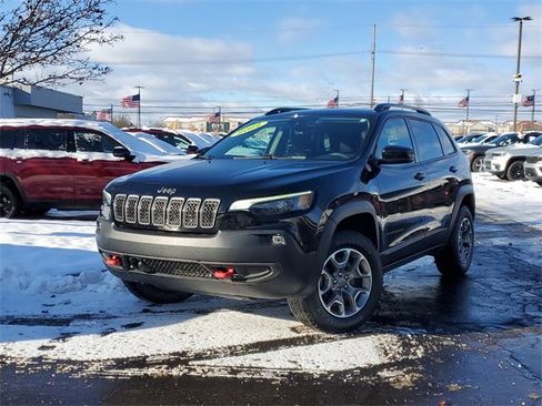 Certified 2022 Jeep Cherokee Trailhawk w/ Sound & Nav Group image 31