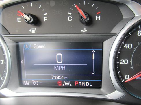 Used 2022 Chevrolet Equinox LT FWD image 24