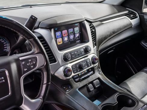 Used 2019 GMC Yukon XL SLT w/ Open Road Package AWD/4WD image 26