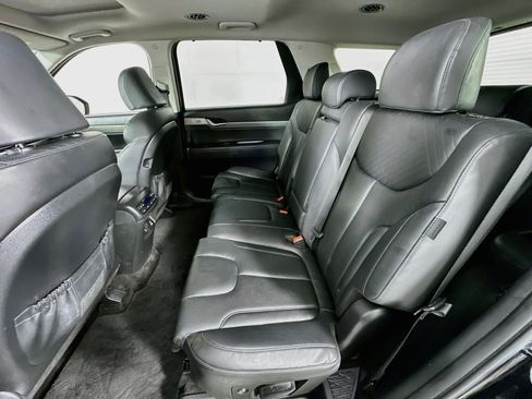 Used 2023 Hyundai Palisade SEL w/ Cargo Package AWD/4WD image 26