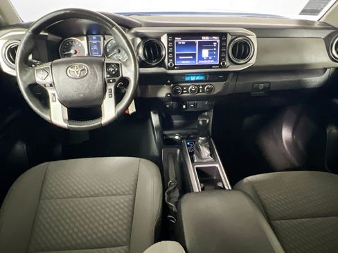 Used 2021 Toyota Tacoma SR5 RWD image 28