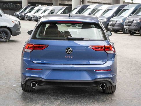 New 2026 Volkswagen GTI SE FWD image 7