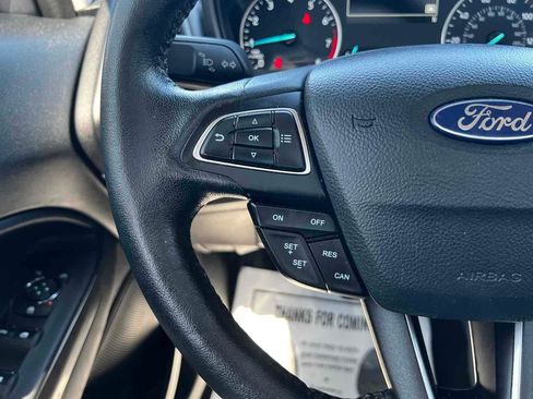 Used 2019 Ford EcoSport SE image 22