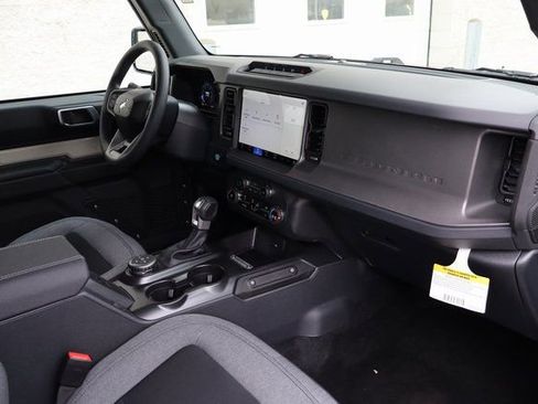 New 2025 Ford Bronco 2-Door w/ Sasquatch Package image 36