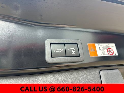 Certified 2026 Toyota RAV4 XSE w/ Panoramic Sun Roof Package AWD/4WD image 18
