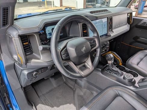 Used 2024 Ford Bronco Badlands AWD/4WD image 32