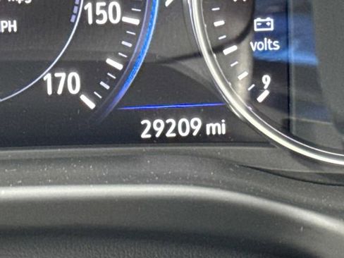 Used 2023 Buick Enclave Avenir w/ Avenir Technology Package image 39