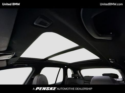 Used 2024 BMW X5 sDrive40i w/ M Sport Package RWD image 12