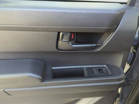 Certified 2025 Toyota Tacoma SR AWD/4WD image 25