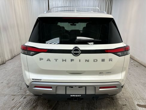 Certified 2024 Nissan Pathfinder SL w/ SL Premium Package image 9