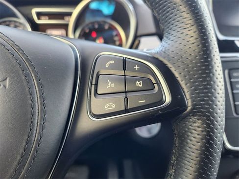 Used 2018 Mercedes-Benz GLS 450 4MATIC image 30