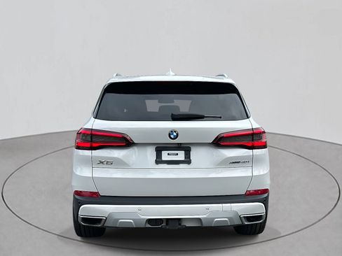Used 2021 BMW X5 xDrive40i w/ Premium Package image 5