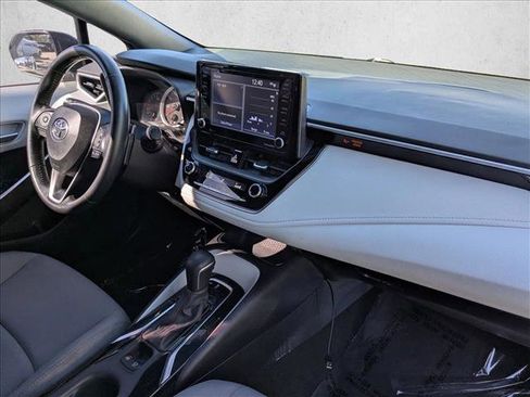 Used 2022 Toyota Corolla SE image 22