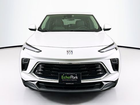 Used 2025 Buick Encore GX Preferred image 2