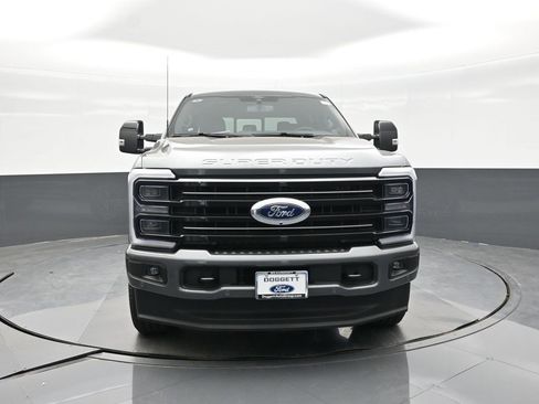 New 2026 Ford F250 Platinum w/ FX4 Off-Road Package image 16