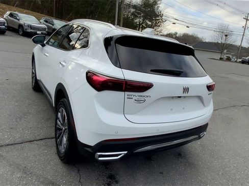 Certified 2025 Buick Envision Preferred image 8