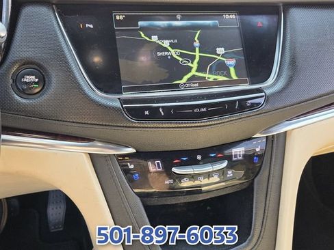 Used 2017 Cadillac XT5 Premium Luxury w/ LPO, Wheel Lock Package AWD/4WD image 18