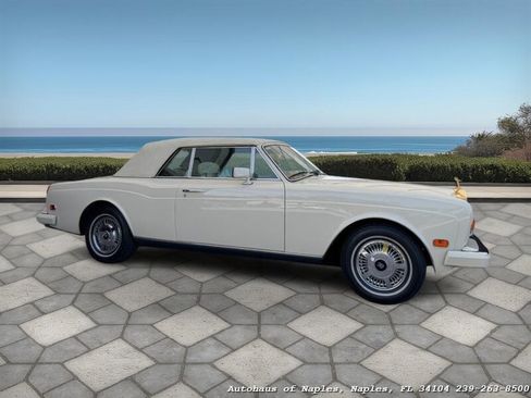 Used 1990 Rolls-Royce Corniche III RWD image 20