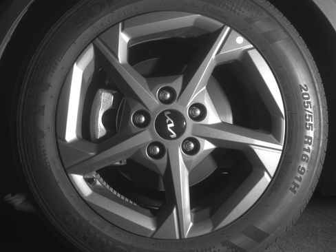 Used 2025 Kia K4 FWD image 12