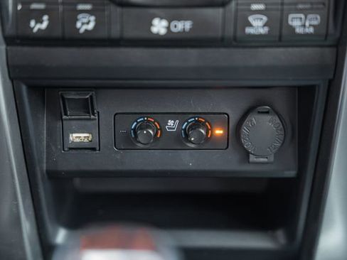 Used 2022 Toyota 4Runner Limited image 31