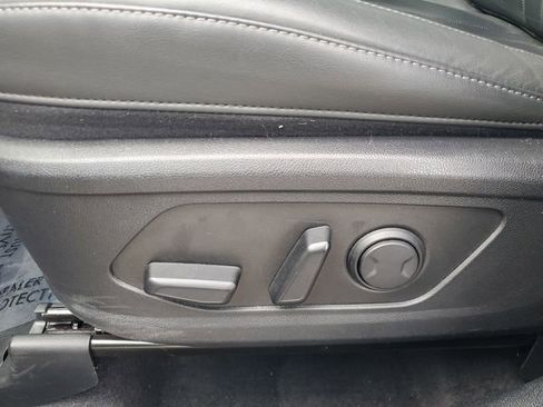 Used 2024 Kia Sorento SX image 17