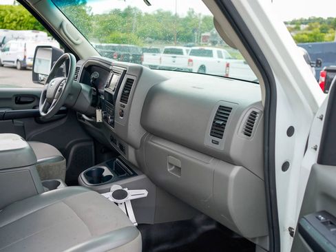 Used 2021 Nissan NV 2500 SV w/ Navigation Package RWD image 21