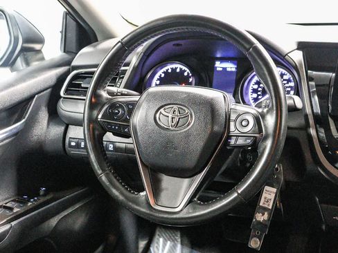 Certified 2022 Toyota Camry SE FWD image 16