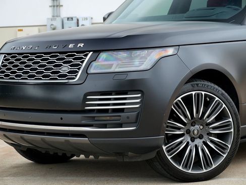 Used 2020 Land Rover Range Rover Long Wheelbase Autobiography AWD/4WD image 23