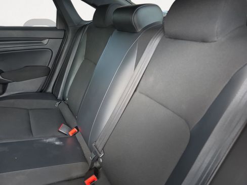 Used 2022 Honda Civic Sport image 22