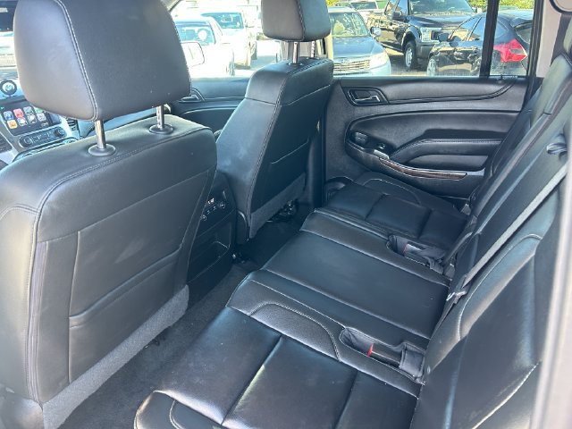 Used 2018 Chevrolet Suburban LT AWD/4WD image 27