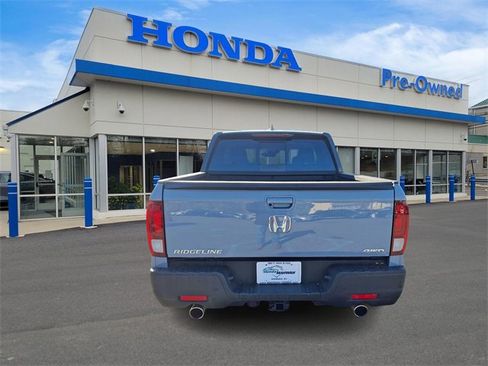 Used 2023 Honda Ridgeline Black Edition image 5